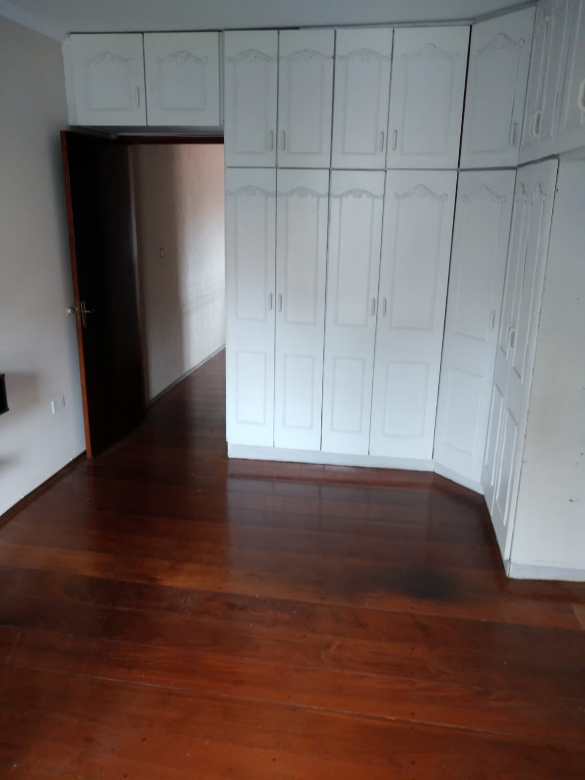 Imagem Casa com 2 Quartos à Venda, 125 m²em Jardim Pedroso - Mauá Imagem Casa com 2 Quartos à Venda, 125 m²em Jardim Pedroso - Mauá