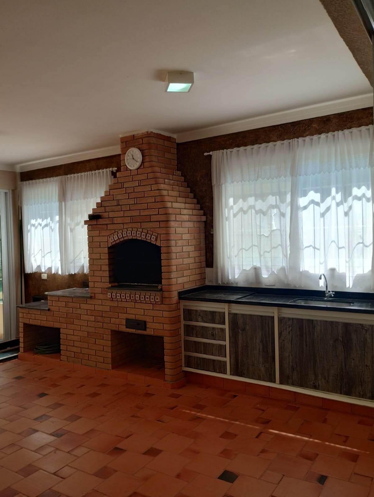 Imagem Casa com 3 Quartos à Venda, 387 m² em Jardim Dona Carmela - Atibaia Imagem Casa com 3 Quartos à Venda, 387 m² em Jardim Dona Carmela - Atibaia