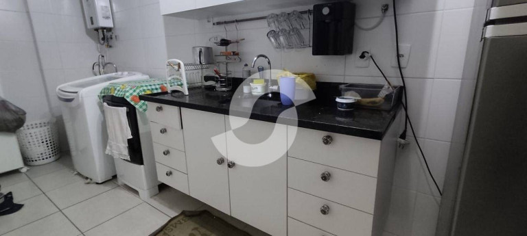 Imagem Apartamento com 3 Quartos à Venda, 84 m²em Jurujuba - Niterói