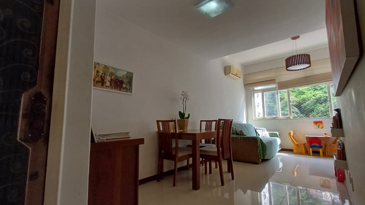 Apartamento com 2 Quartos à Venda, 85 m²em Copacabana - Rio de Janeiro