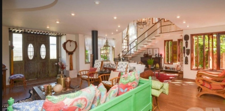 Casa com 3 Quartos à Venda, 280 m² em Riviera - Bertioga