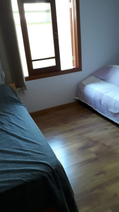 Imagem Casa com 3 Quartos à Venda, 260 m² em Parque Renato Maia - Guarulhos Imagem Casa com 3 Quartos à Venda, 260 m² em Parque Renato Maia - Guarulhos