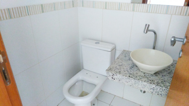 Imagem Apartamento com 4 Quartos à Venda, 119 m²em Nova Suiça - Goiânia