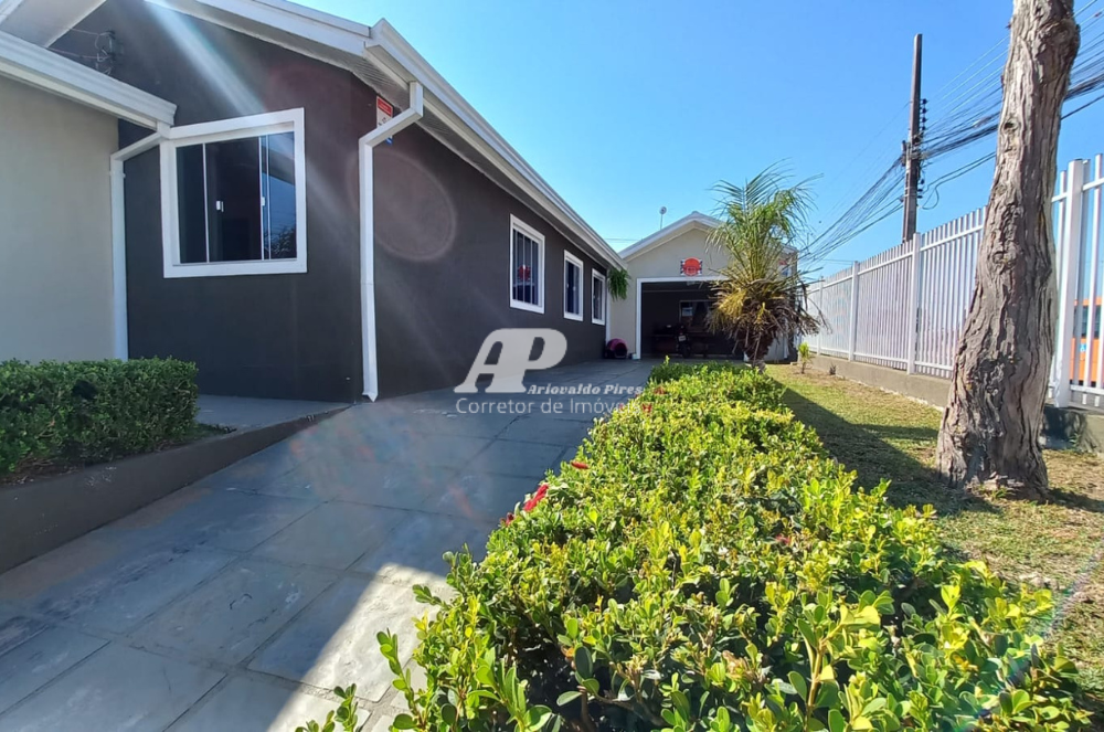 Imagem Casa com 5 Quartos à Venda, 214 m²em Contorno - Ponta Grossa Imagem Casa com 5 Quartos à Venda, 214 m²em Contorno - Ponta Grossa