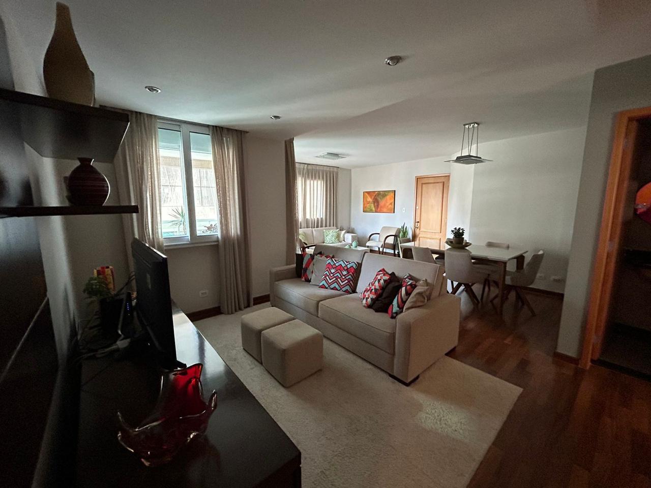 Imagem Apartamento com 3 Quartos à Venda, 131 m²em Pinheiros - São Paulo