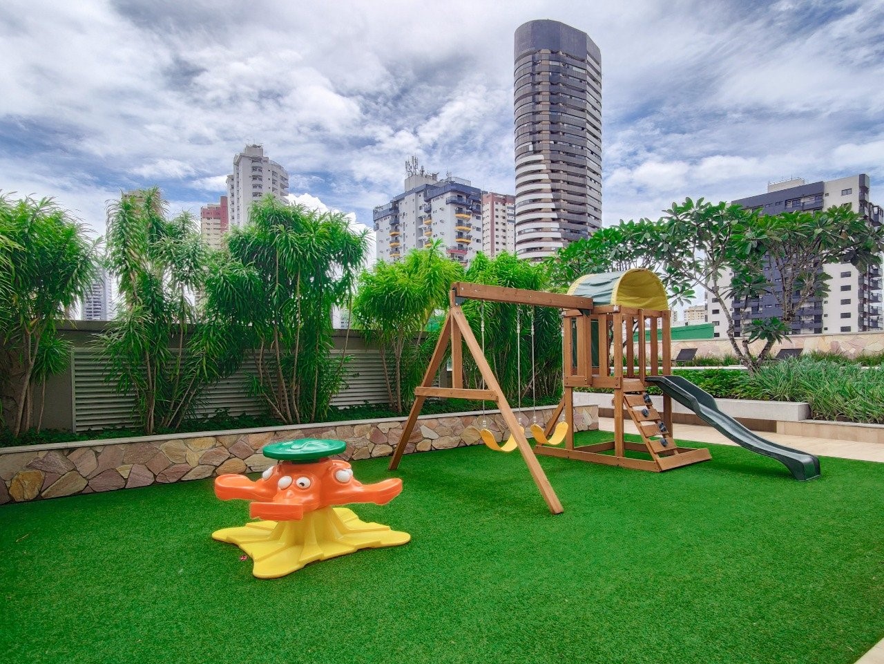 Imagem Apartamento com 2 Quartos para Alugar, 71 m²em Umarizal - Belém Imagem Apartamento com 2 Quartos para Alugar, 71 m²em Umarizal - Belém