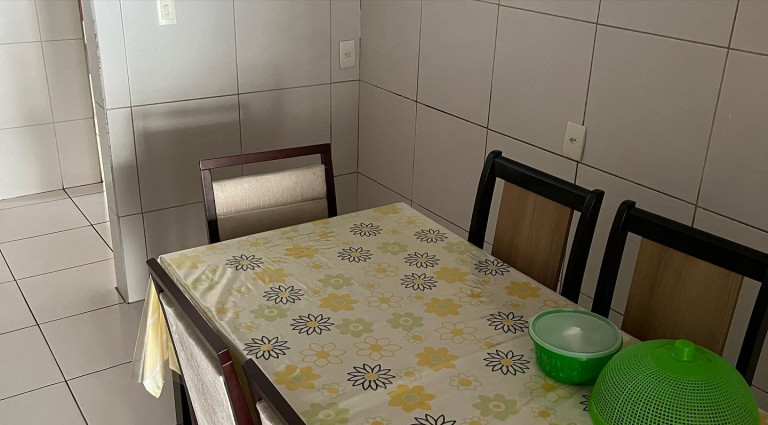 Imagem Casa com 4 Quartos à Venda, 322 m² em Expedicionários - João Pessoa