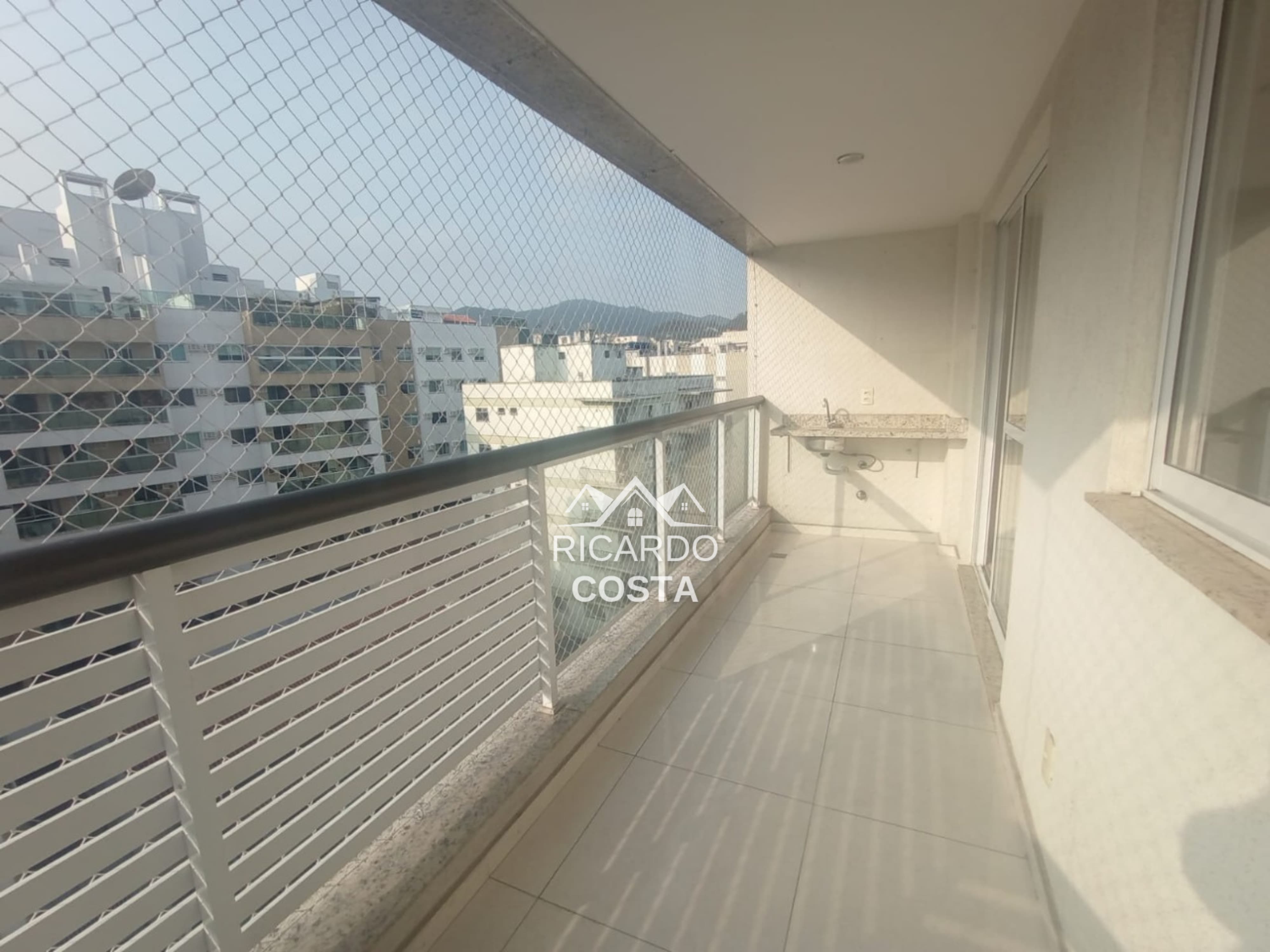 Imagem Apartamento com 3 Quartos para Alugar, 77 m² em Anil - Rio de Janeiro Imagem Apartamento com 3 Quartos para Alugar, 77 m² em Anil - Rio de Janeiro