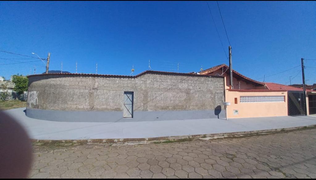 Imagem Casa com 5 Quartos à Venda, 550 m²em Centro - Peruibe Imagem Casa com 5 Quartos à Venda, 550 m²em Centro - Peruibe