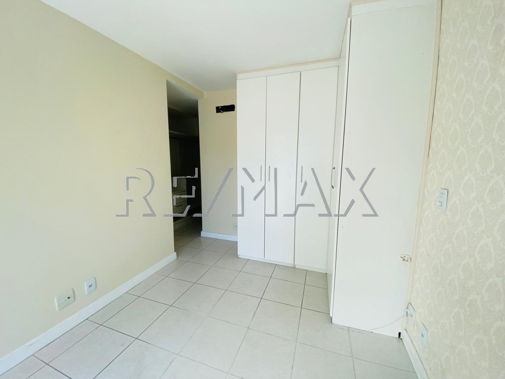 Imagem Apartamento com 3 Quartos à Venda, 240 m²em Icaraí - Niterói