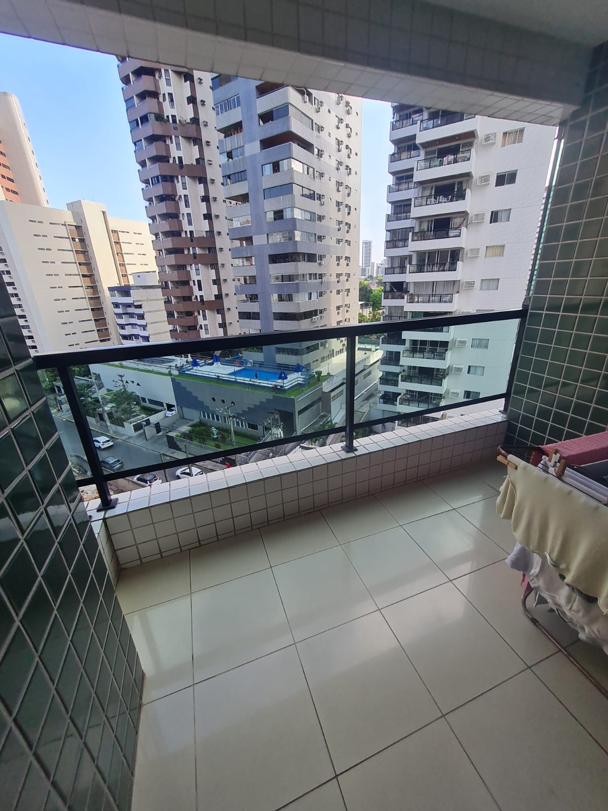 Apartamento com 3 Quartos à Venda, 100 m²em Aflitos - Recife