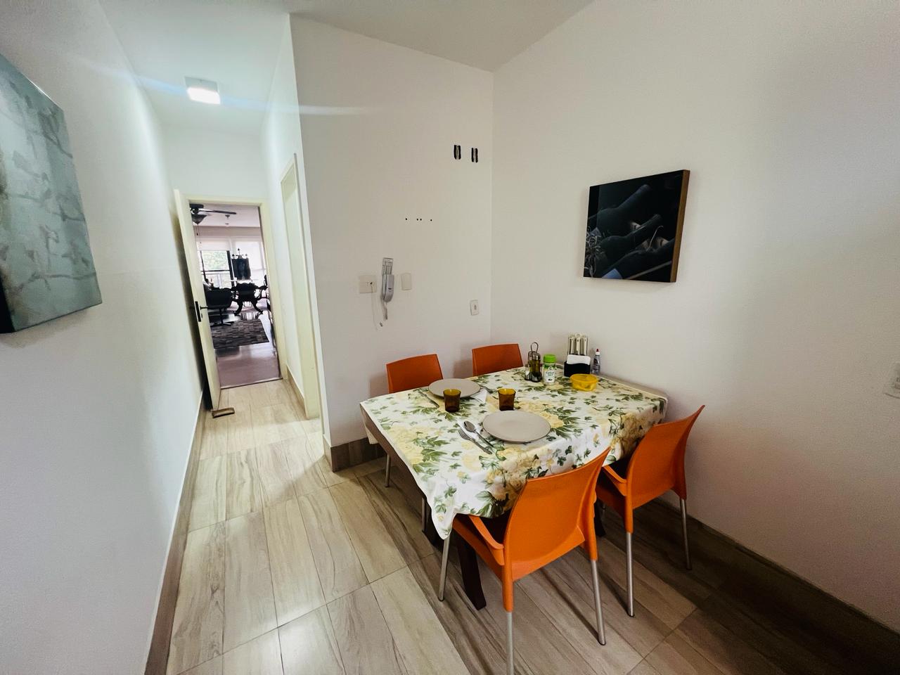 Imagem Apartamento com 4 Quartos à Venda, 167 m²em Cambuí - Campinas