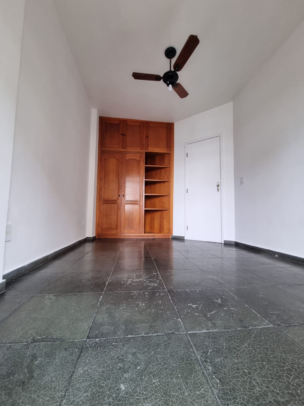 Imagem Apartamento com 3 Quartos à Venda, 100 m²em Braga - Cabo Frio