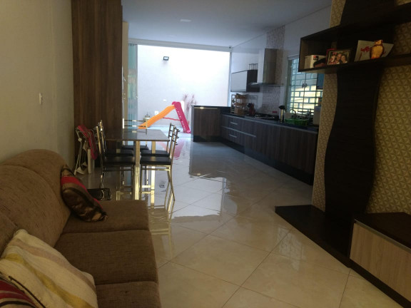 Imagem Sobrado com 3 Quartos à Venda, 240 m² em Vila Ema - São Paulo Imagem Sobrado com 3 Quartos à Venda, 240 m² em Vila Ema - São Paulo