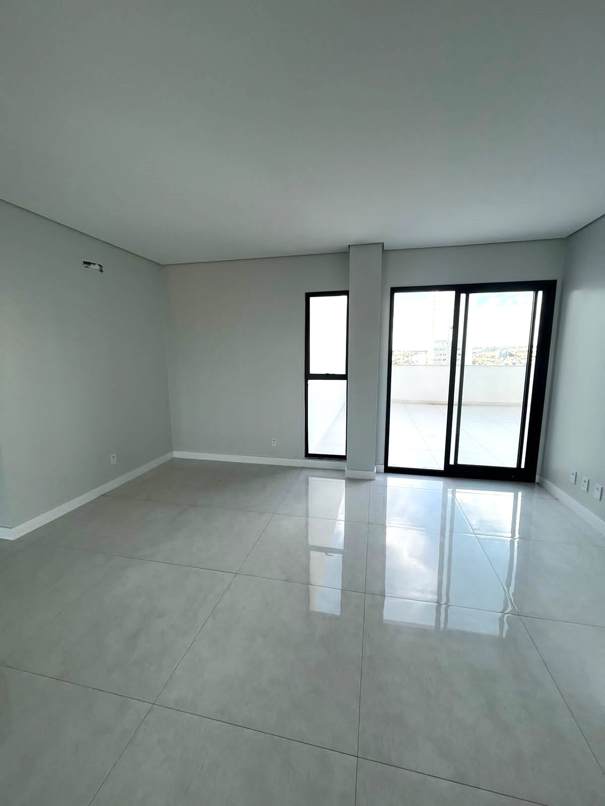 Imagem Apartamento com 3 Quartos à Venda, 184 m²em Presidente Médici - Chapecó Imagem Apartamento com 3 Quartos à Venda, 184 m²em Presidente Médici - Chapecó