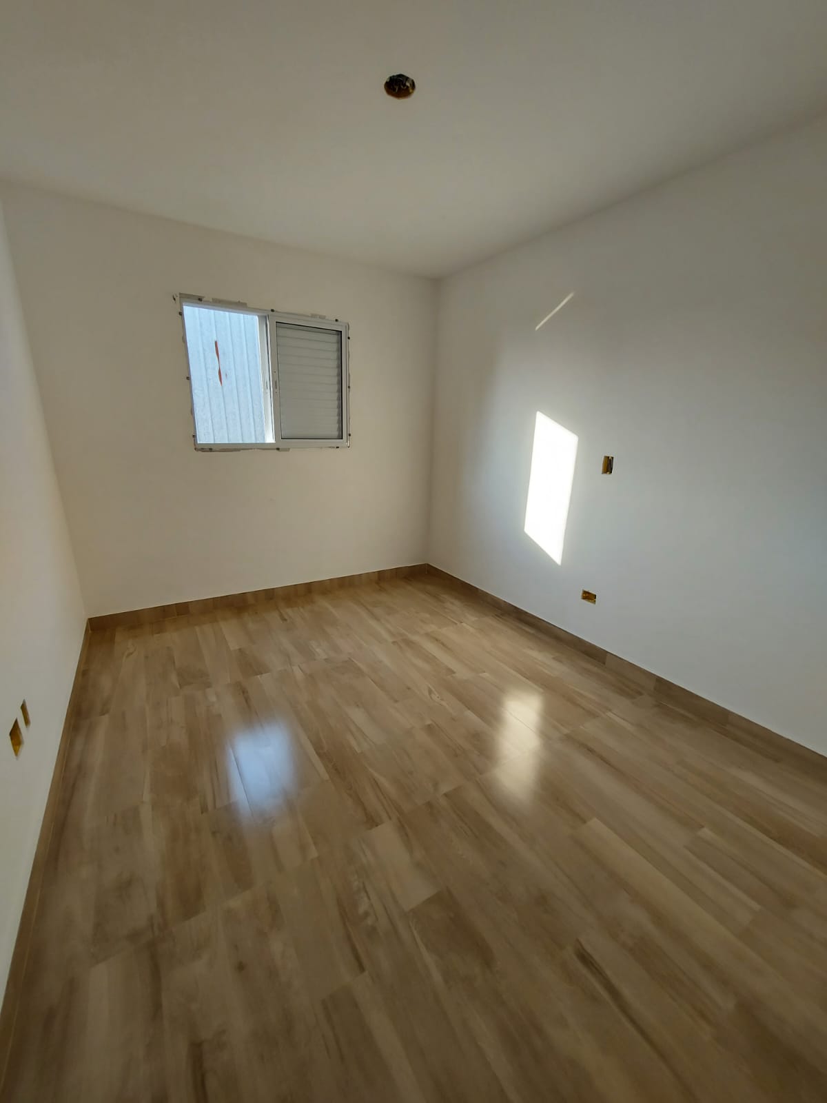 Imagem Sobrado com 3 Quartos à Venda, 108 m² em Vila Ré - São Paulo Imagem Sobrado com 3 Quartos à Venda, 108 m² em Vila Ré - São Paulo