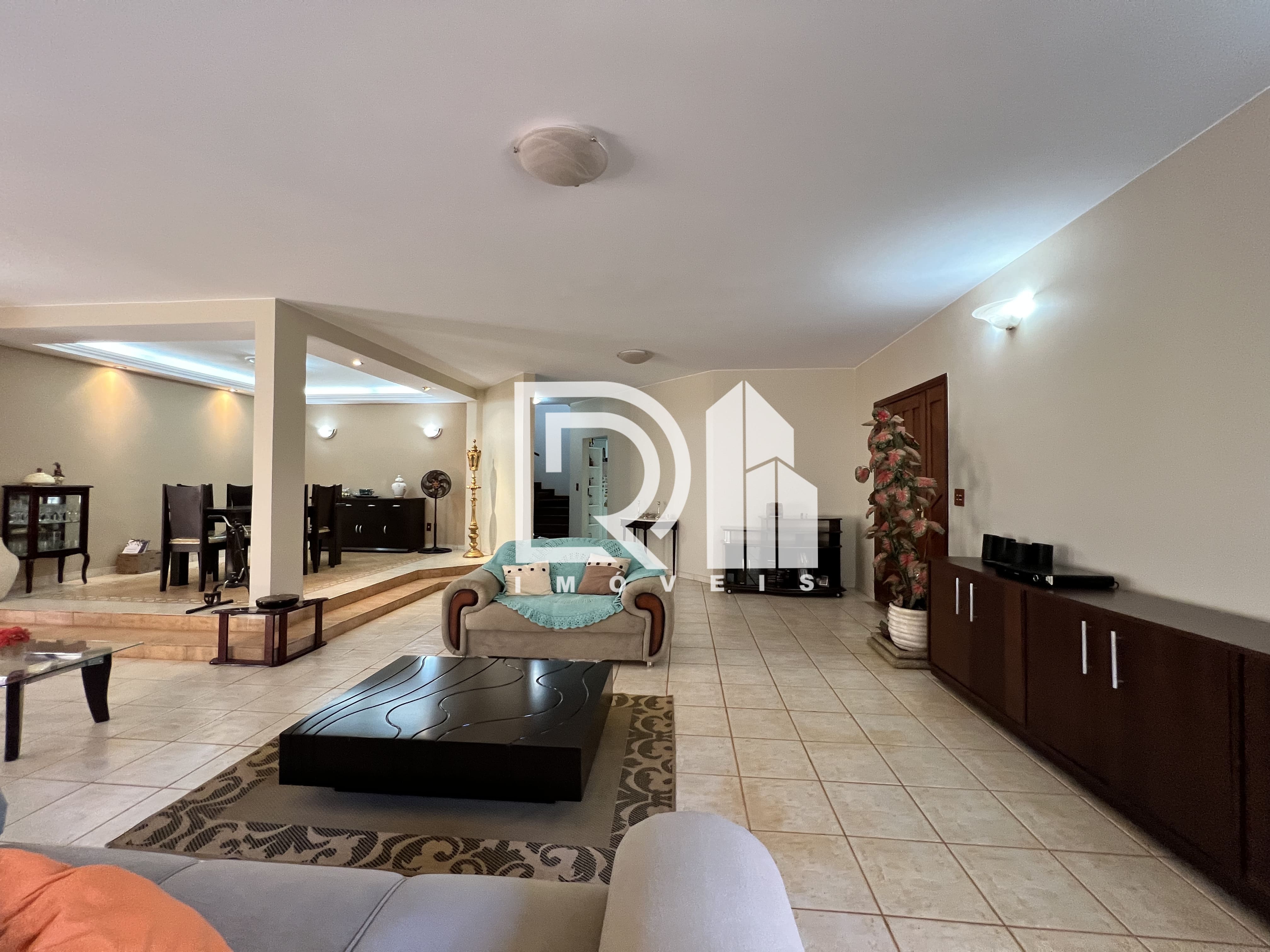 Imagem Casa com 5 Quartos à Venda, 604 m² em Setor Habitacional Jardim Botânico - Brasília