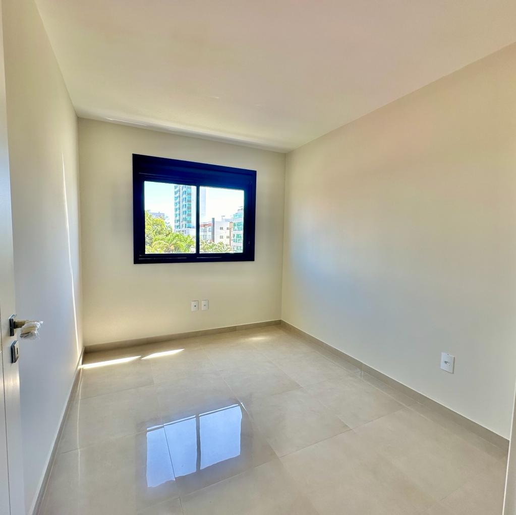 Imagem Apartamento com 2 Quartos à Venda, 68 m²em Centro - Tramandaí