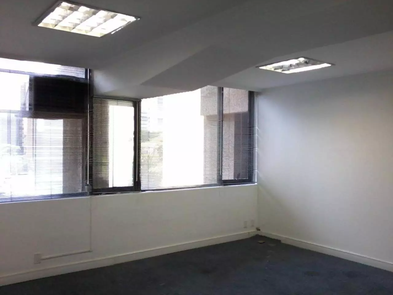Imagem Sala Comercial à Venda ou Locação, 212 m²em Cidade Monções - São Paulo