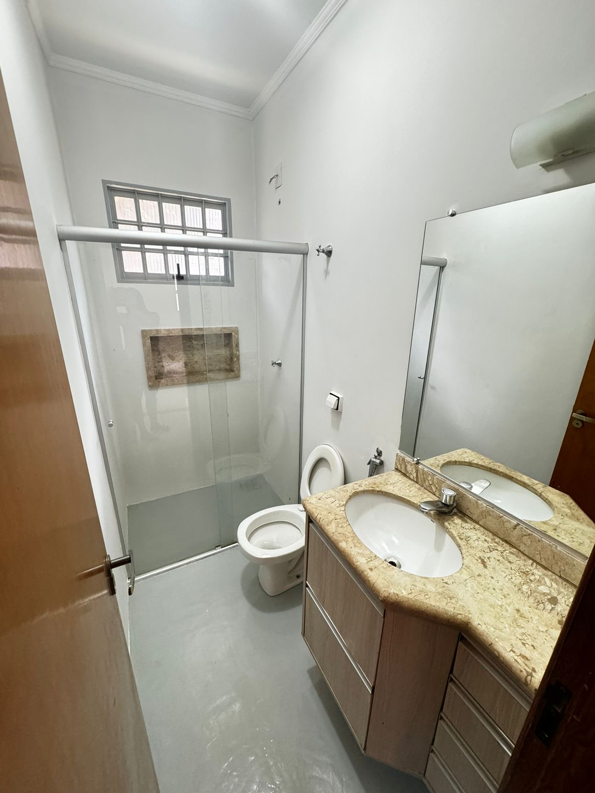 Imagem Casa com 3 Quartos à Venda, 170 m²em Bairro Seminário - Campo Grande Imagem Casa com 3 Quartos à Venda, 170 m²em Bairro Seminário - Campo Grande