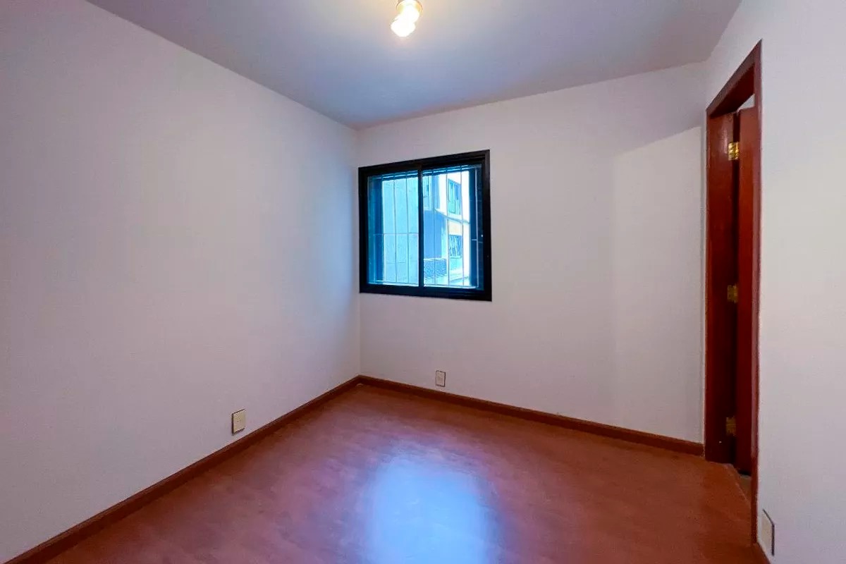 Imagem Apartamento com 3 Quartos à Venda, 90 m²em Vila Olímpia - São Paulo