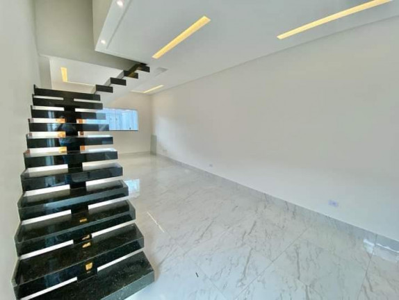 Imagem Sobrado com 3 Quartos à Venda, 110 m² em Guilhermina - Praia Grande Imagem Sobrado com 3 Quartos à Venda, 110 m² em Guilhermina - Praia Grande