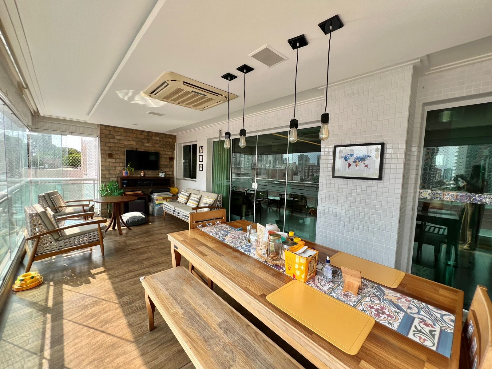 Imagem Apartamento com 4 Quartos à Venda, 174 m²em São Brás - Belém Imagem Apartamento com 4 Quartos à Venda, 174 m²em São Brás - Belém