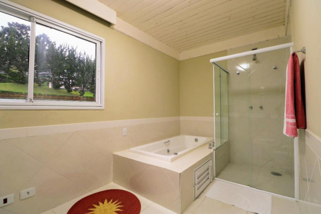Imagem Casa com 5 Quartos à Venda, 500 m² em LOTM - Campos do Jordão