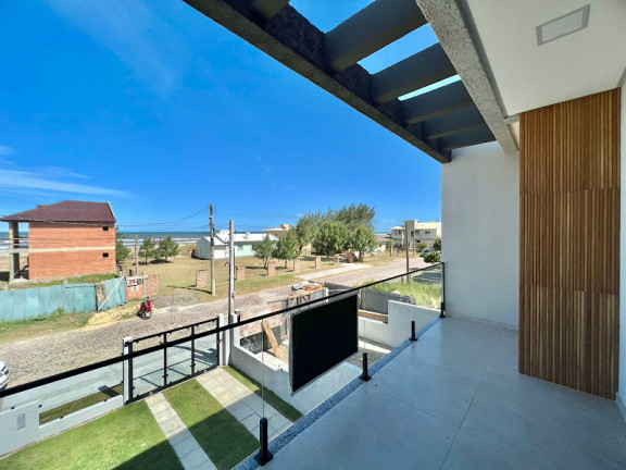 Imagem Sobrado com 2 Quartos à Venda, 95 m² em Jardim Beira Mar - Capão da Canoa
