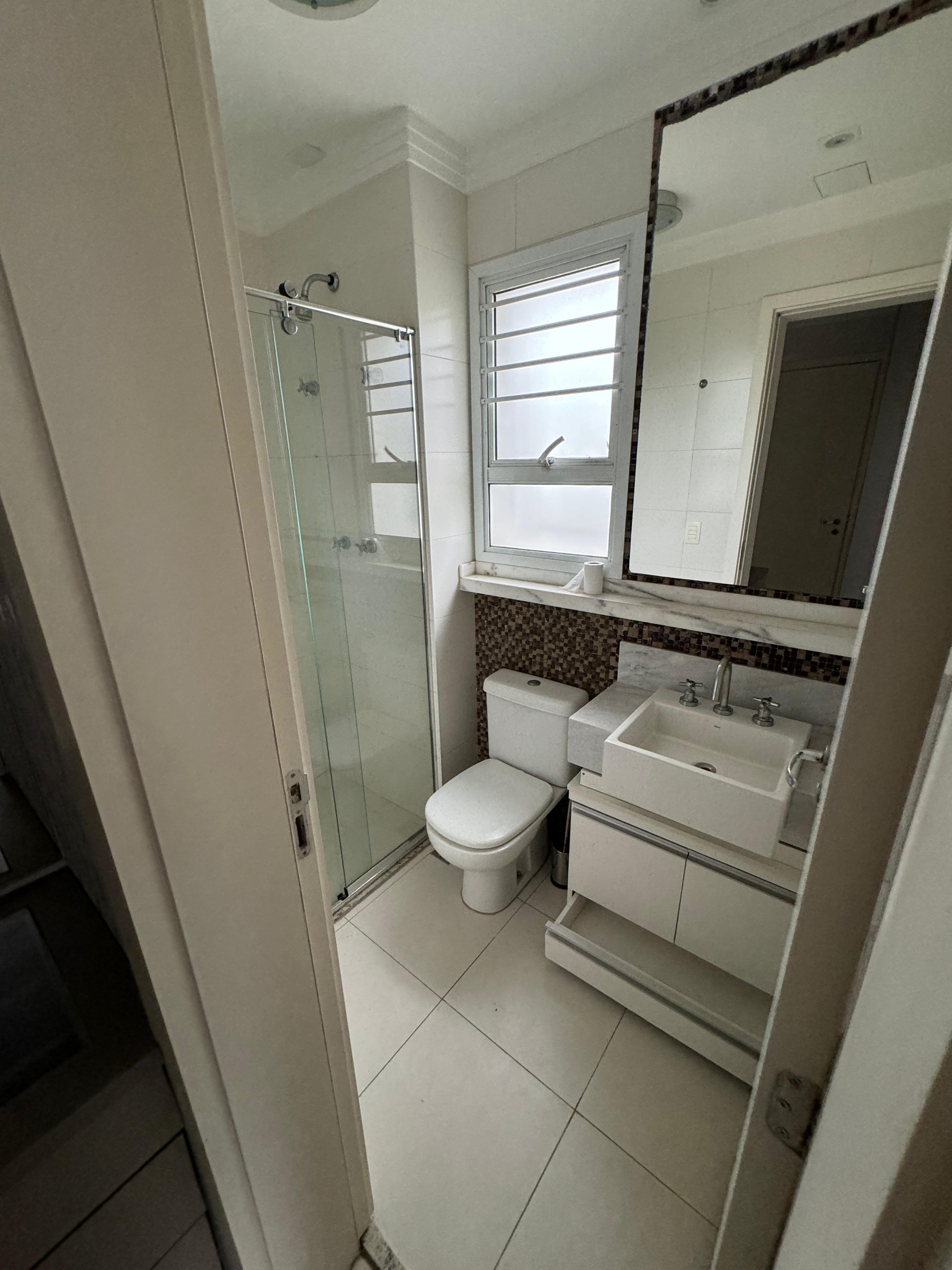 Imagem Apartamento com 3 Quartos à Venda, 98 m²em Marapé - Santos