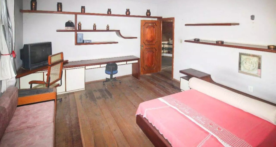 Imagem Casa com 4 Quartos à Venda, 368 m²em Parquelândia - Fortaleza