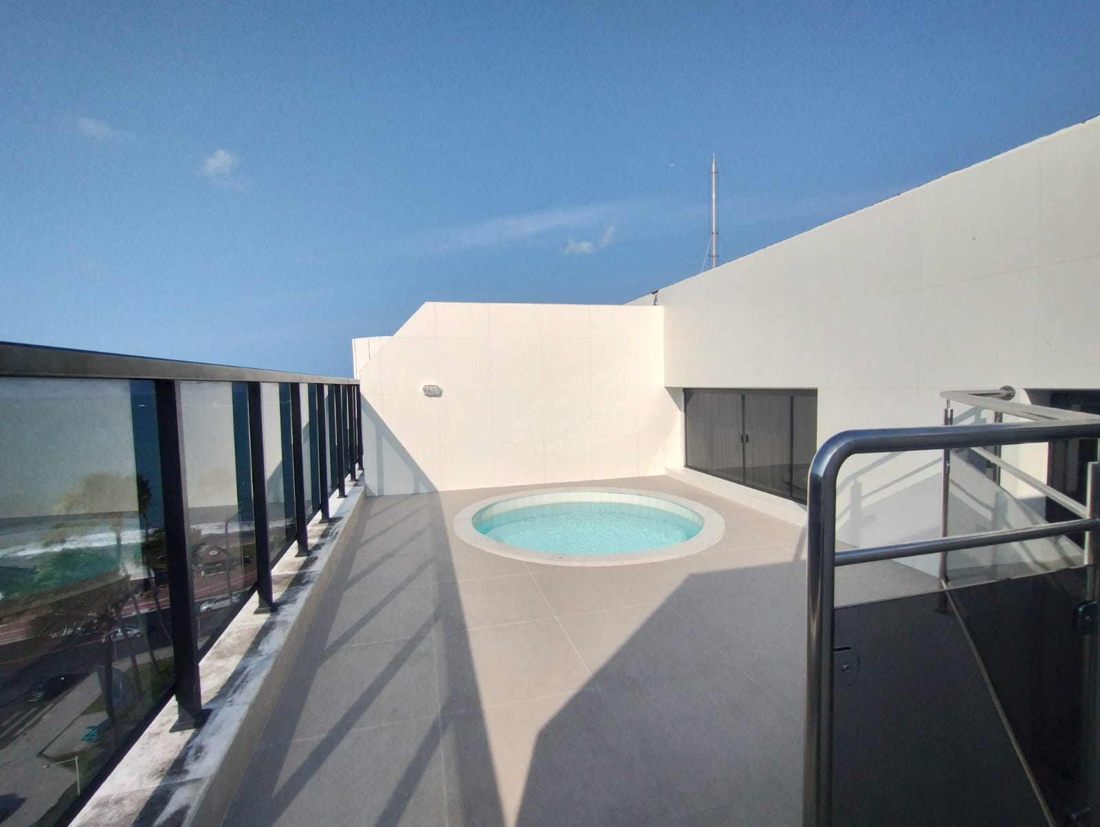 Imagem Apartamento com 2 Quartos à Venda, 131 m²em Jatiúca - Maceió