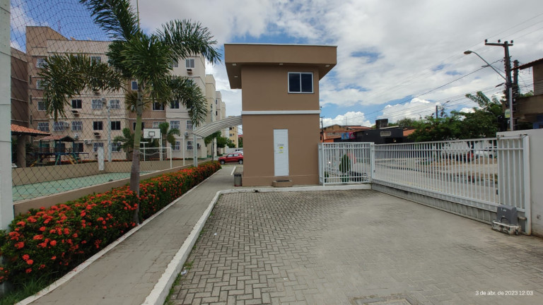 Apartamento com 2 Quartos à Venda, 46 m² em Tabapuá - Caucaia