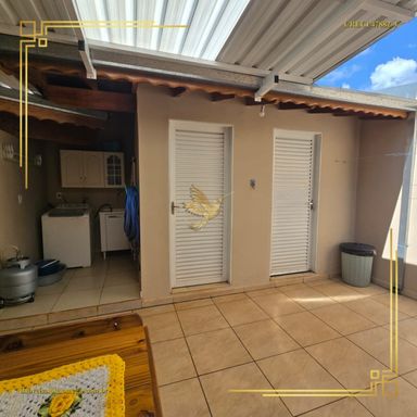 Imagem Casa com 3 Quartos à Venda, 180 m² em Jardim Cambuí - Botucatu