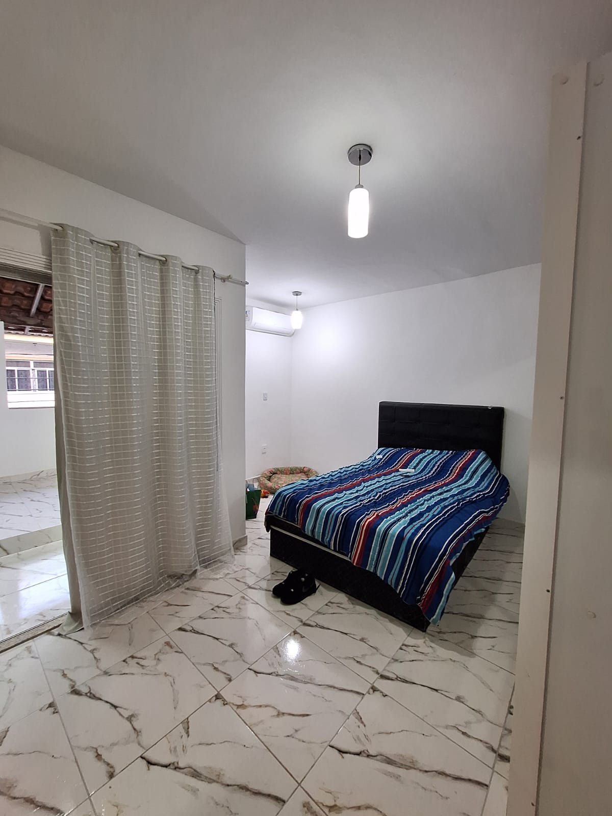 Imagem Casa com 3 Quartos à Venda, 300 m² em Bangu - Rio de Janeiro Imagem Casa com 3 Quartos à Venda, 300 m² em Bangu - Rio de Janeiro
