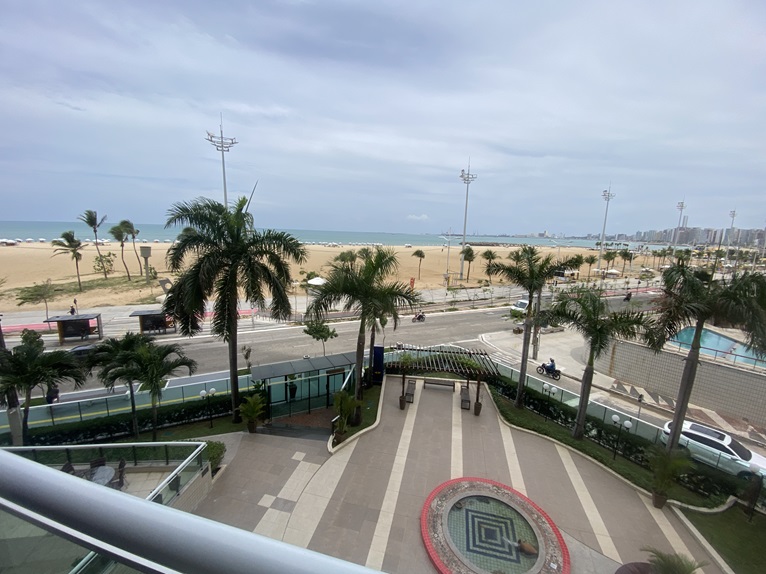 Imagem Apartamento com 2 Quartos à Venda, 69 m² em Meireles - Fortaleza