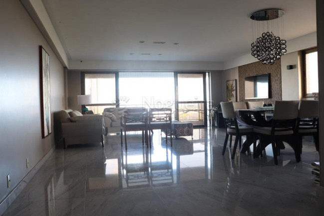 Imagem Apartamento com 4 Quartos à Venda, 201 m² em Ilha do Retiro - Recife