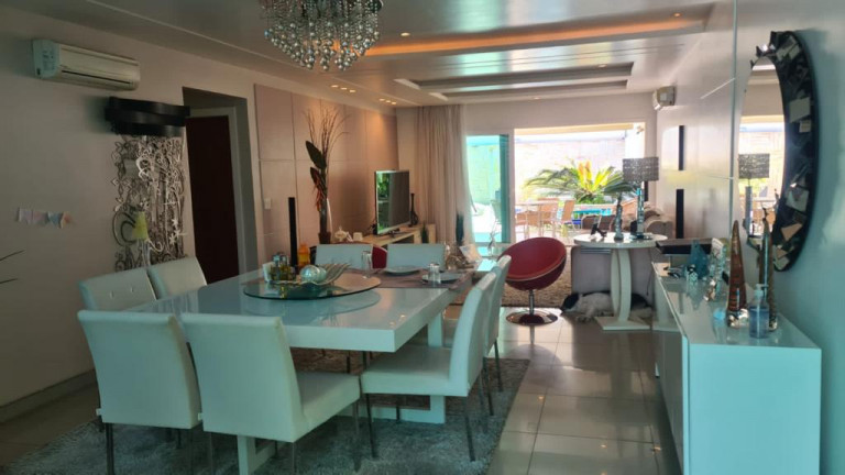Imagem Casa com 3 Quartos à Venda, 295 m² em Camboinhas - Niterói Imagem Casa com 3 Quartos à Venda, 295 m² em Camboinhas - Niterói