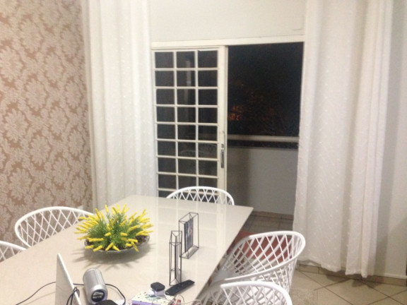 Imagem Apartamento com 3 Quartos à Venda, 96 m² em Saraiva - Uberlândia Imagem Apartamento com 3 Quartos à Venda, 96 m² em Saraiva - Uberlândia