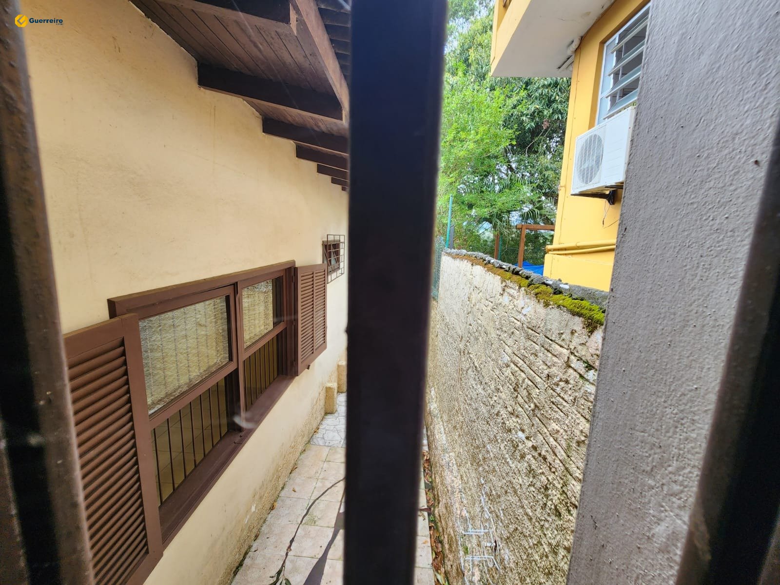 Imagem Casa com 3 Quartos à Venda, 190 m² em Trindade - Florianópolis Imagem Casa com 3 Quartos à Venda, 190 m² em Trindade - Florianópolis