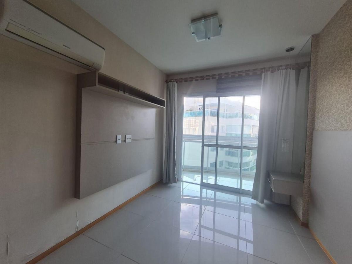 Imagem Apartamento com 3 Quartos à Venda, 105 m²em Camboinhas - Niterói Imagem Apartamento com 3 Quartos à Venda, 105 m²em Camboinhas - Niterói