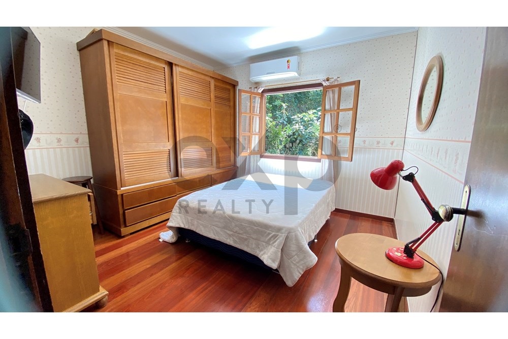 Imagem Casa de Condomínio com 5 Quartos à Venda, 317 m² em Itaipava - Petrópolis