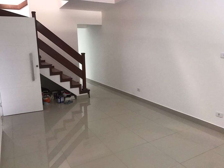 Imagem Sobrado com 3 Quartos à Venda, 180 m² em Jardim Das Indústrias - São José Dos Campos Imagem Sobrado com 3 Quartos à Venda, 180 m² em Jardim Das Indústrias - São José Dos Campos