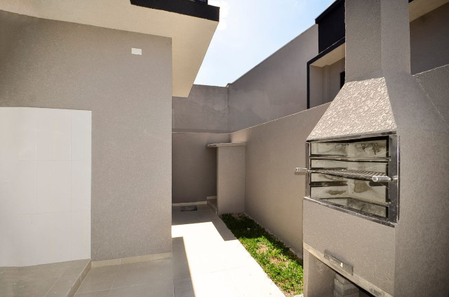 Imagem Sobrado com 3 Quartos à Venda, em Bairro Alto - Curitiba Imagem Sobrado com 3 Quartos à Venda, em Bairro Alto - Curitiba