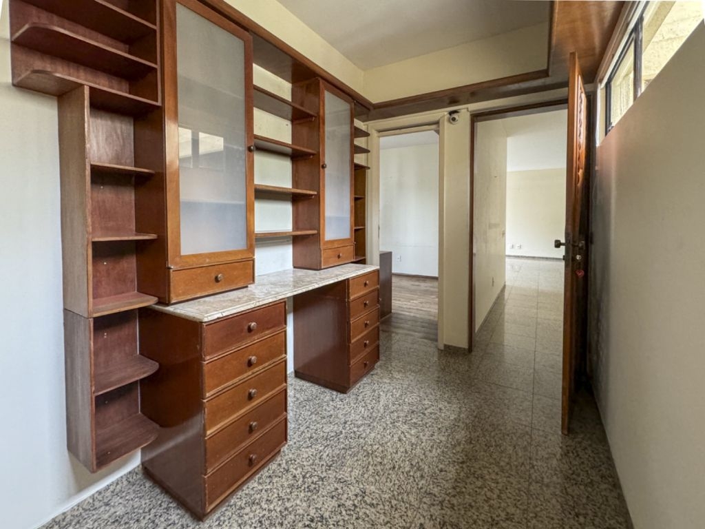 Imagem Apartamento com 4 Quartos à Venda, 215 m²em Meireles - Fortaleza Imagem Apartamento com 4 Quartos à Venda, 215 m²em Meireles - Fortaleza