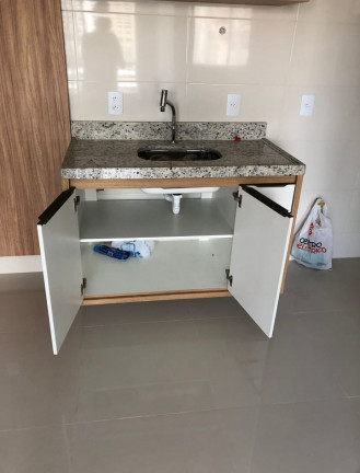 Imagem Flat com 1 Quarto para Alugar, 40 m² em Calhau - São Luís