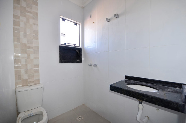 Imagem Sobrado com 3 Quartos à Venda, em Bairro Alto - Curitiba Imagem Sobrado com 3 Quartos à Venda, em Bairro Alto - Curitiba