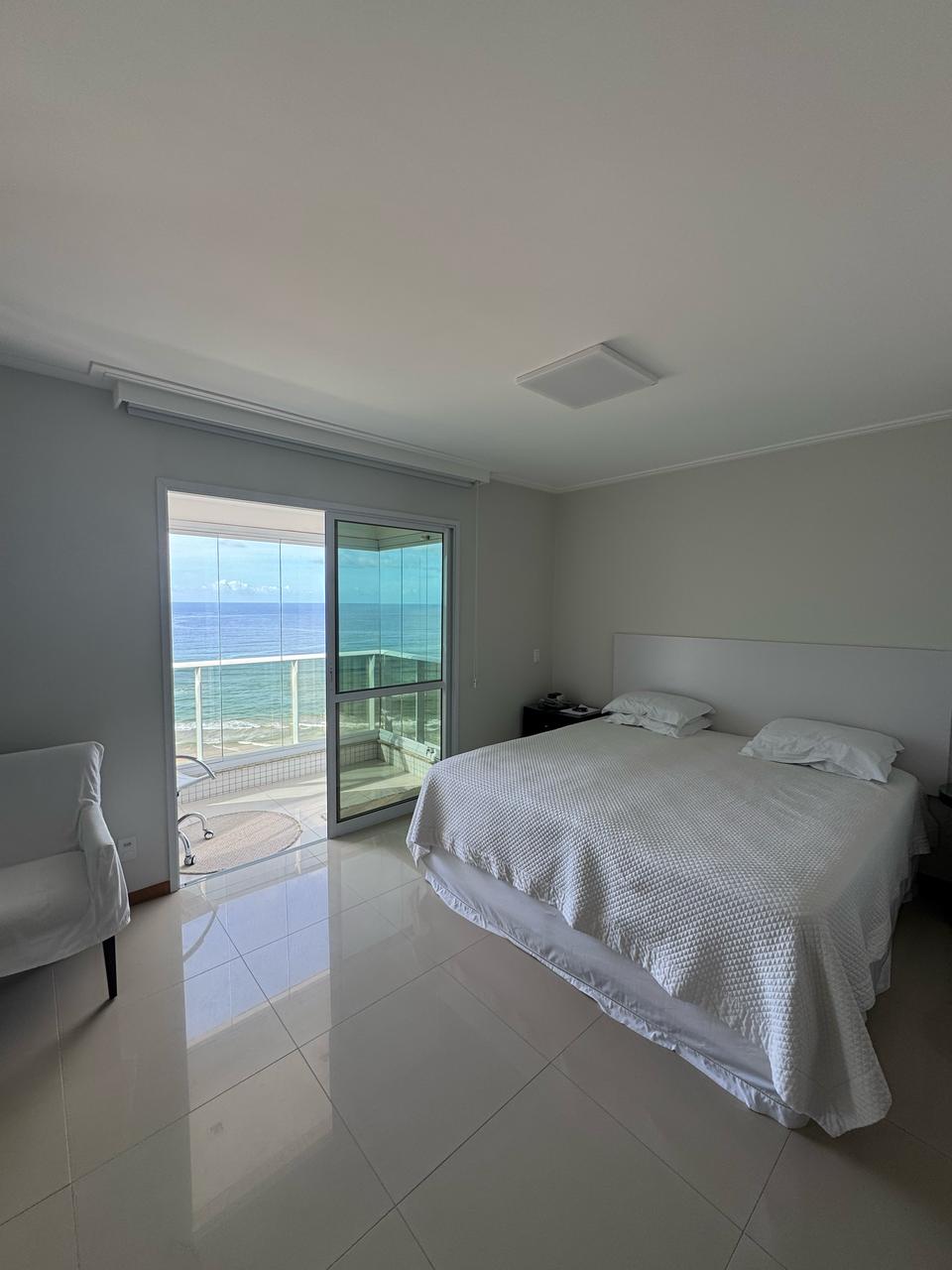Imagem Apartamento com 4 Quartos à Venda, 200 m² em Pituaçu - Salvador Imagem Apartamento com 4 Quartos à Venda, 200 m² em Pituaçu - Salvador