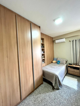 Imagem Apartamento com 3 Quartos à Venda,  em Renascença - São Luís