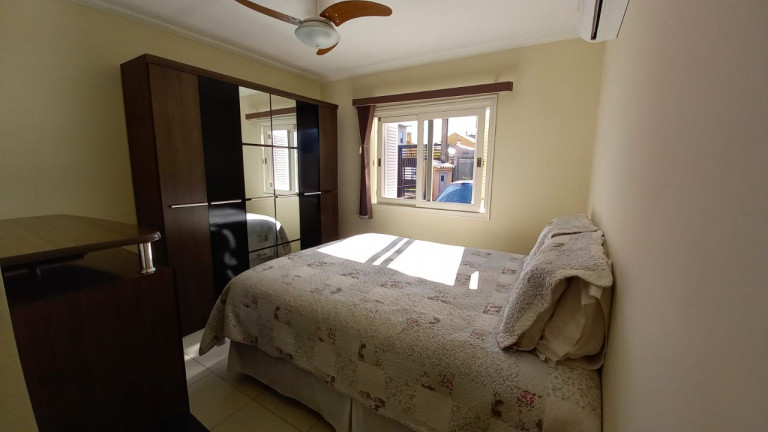 Imagem Casa com 3 Quartos à Venda, 99 m² em Hípica - Porto Alegre Imagem Casa com 3 Quartos à Venda, 99 m² em Hípica - Porto Alegre